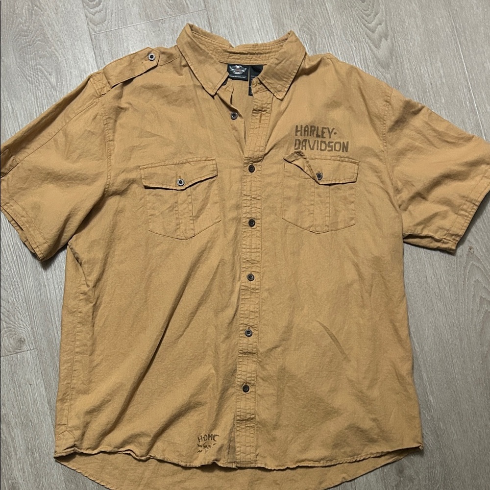 Harley-Davidson Men's Tan Button-Down Shirt